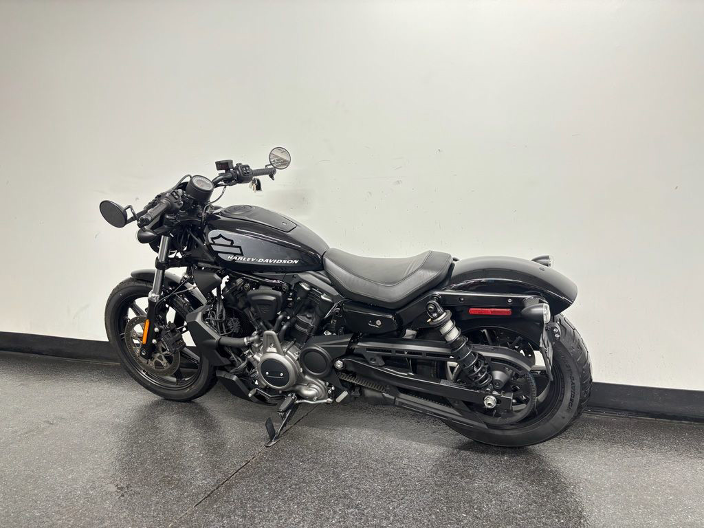 Nightster