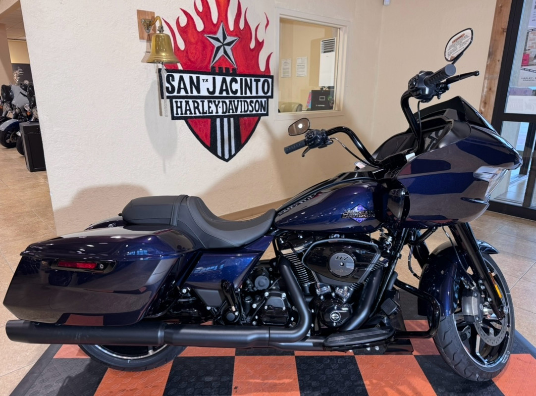 Road Glide®