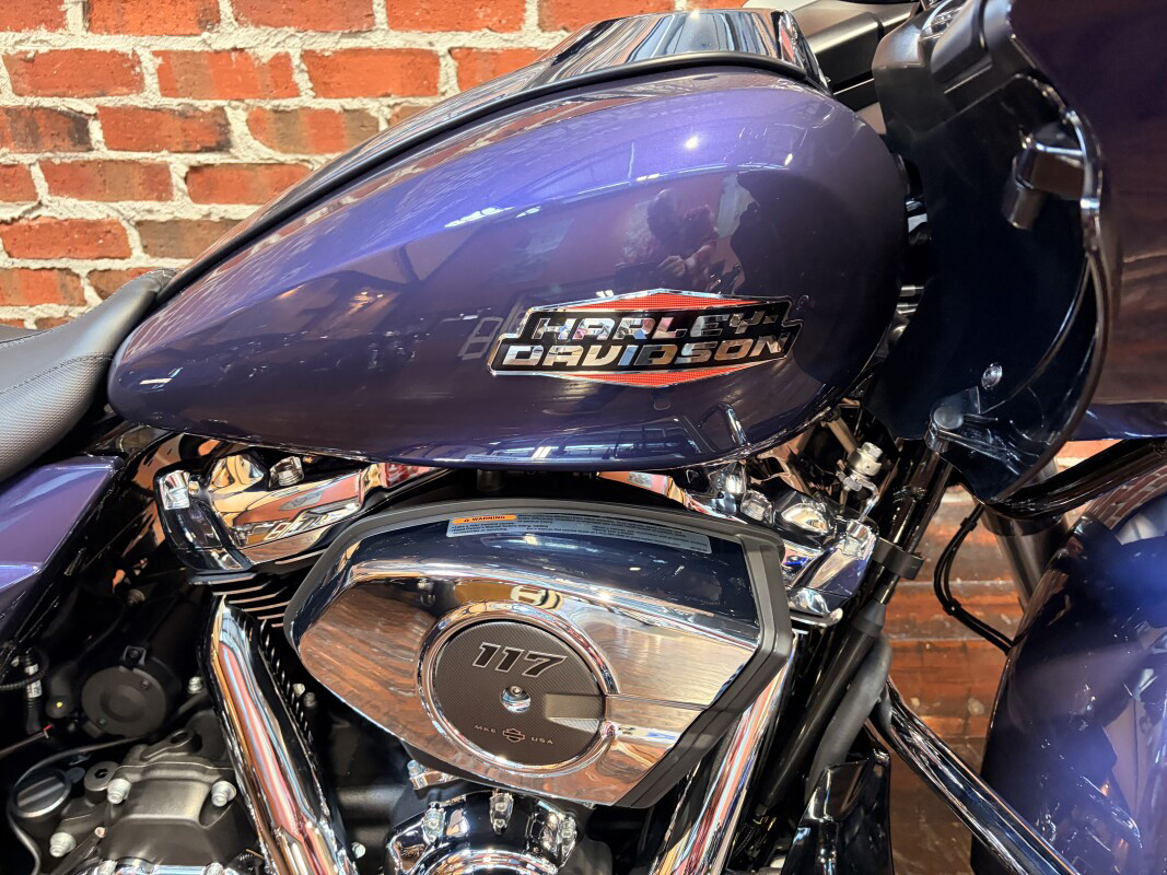 Road Glide®