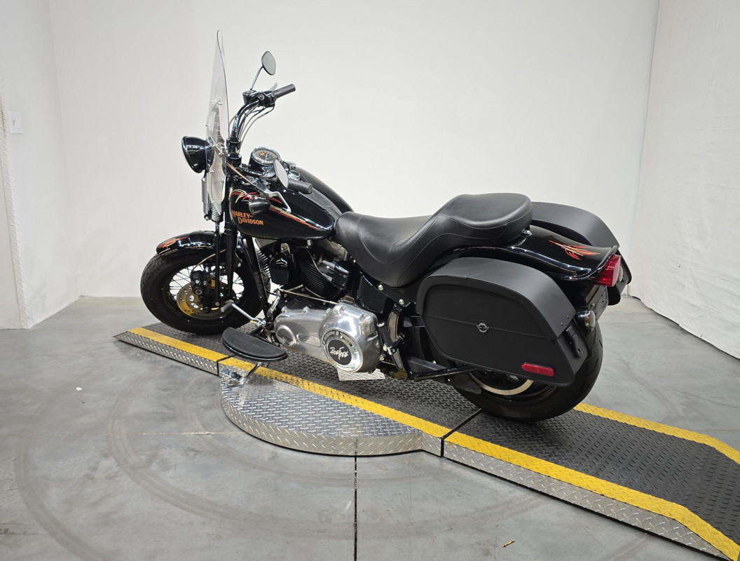 Softail® Cross Bones®