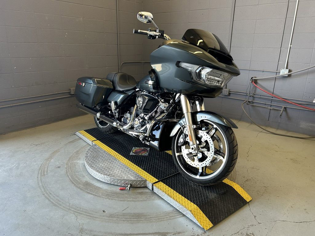 Road Glide®