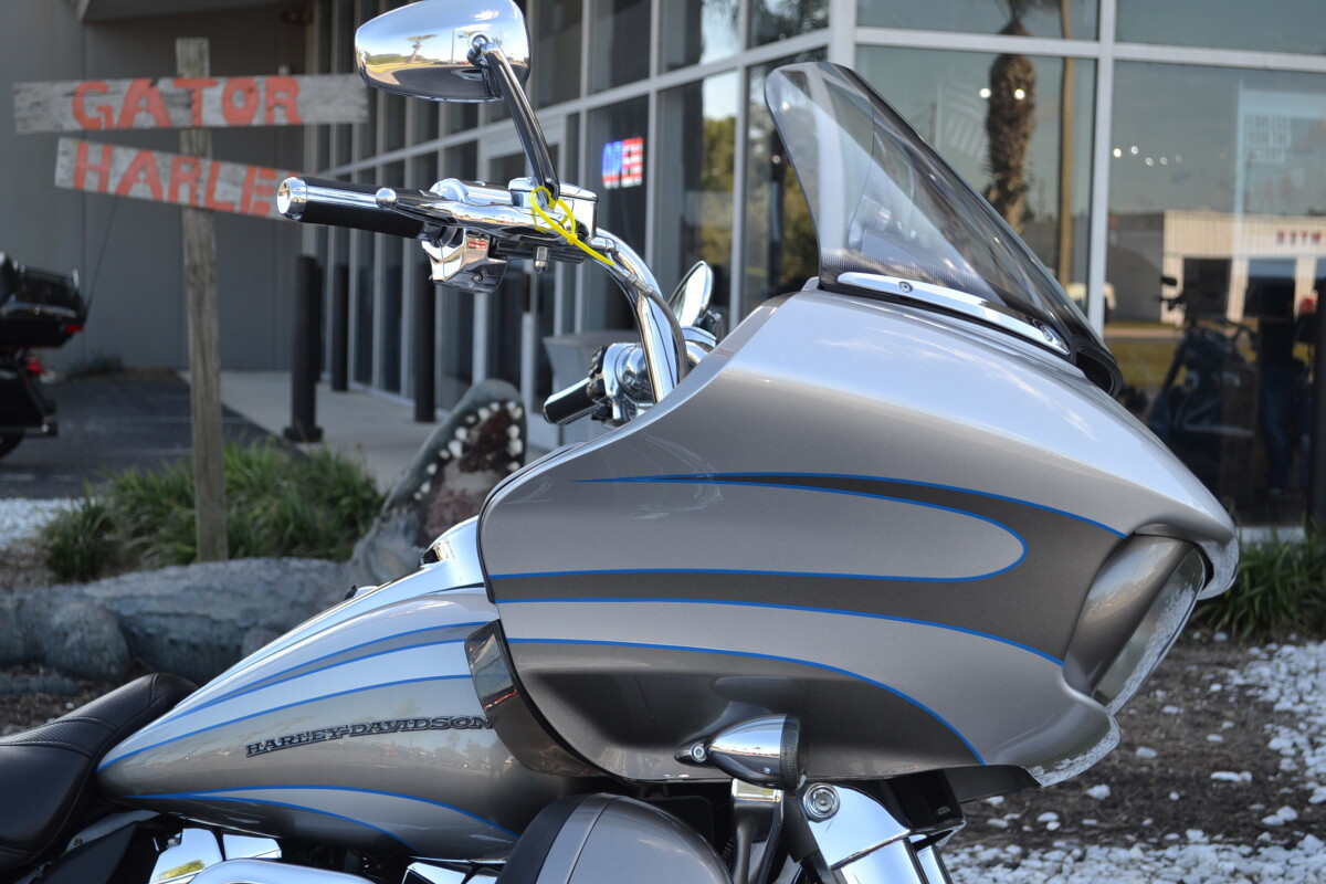 CVO® Road Glide® Ultra