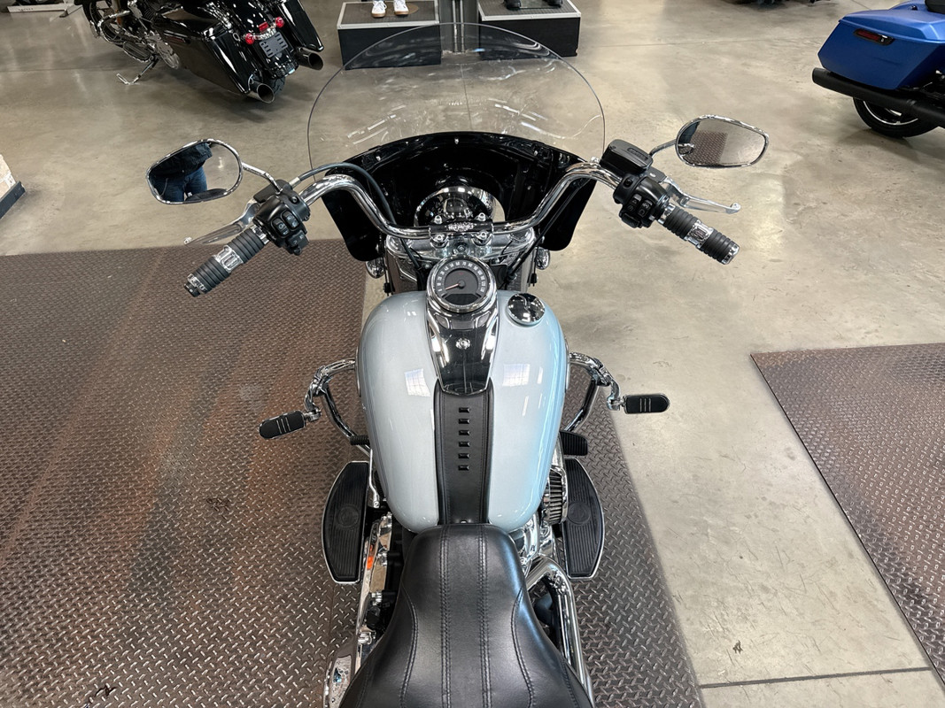 Heritage Classic 114