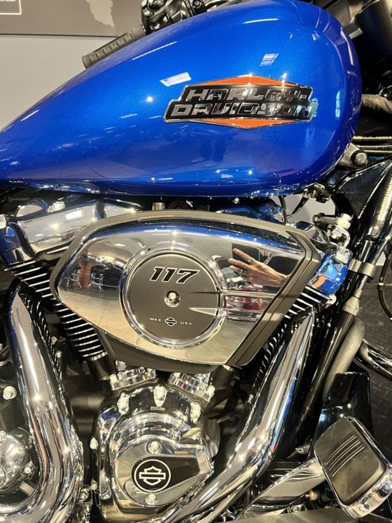 Street Glide®