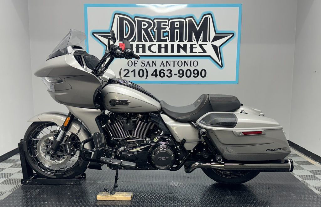 CVO® Road Glide®