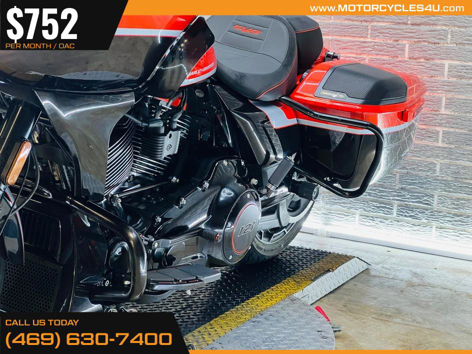 CVO® Road Glide®