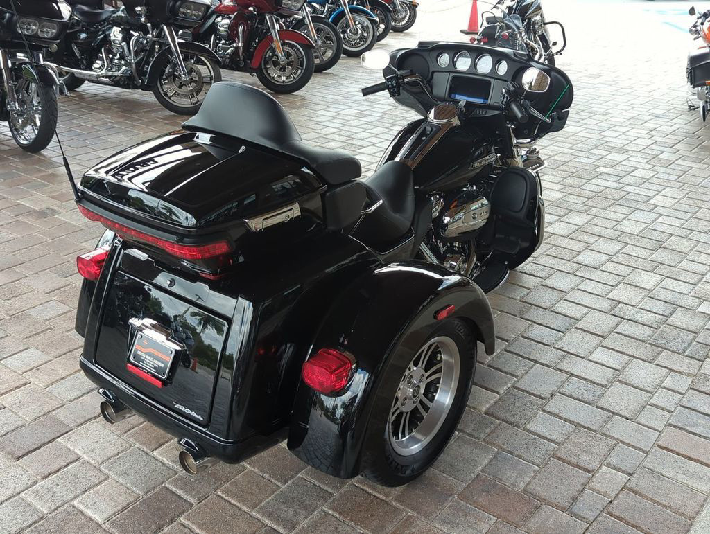 Tri Glide® Ultra