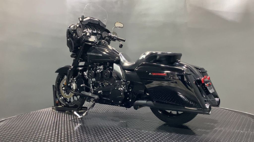 Street Glide® Special