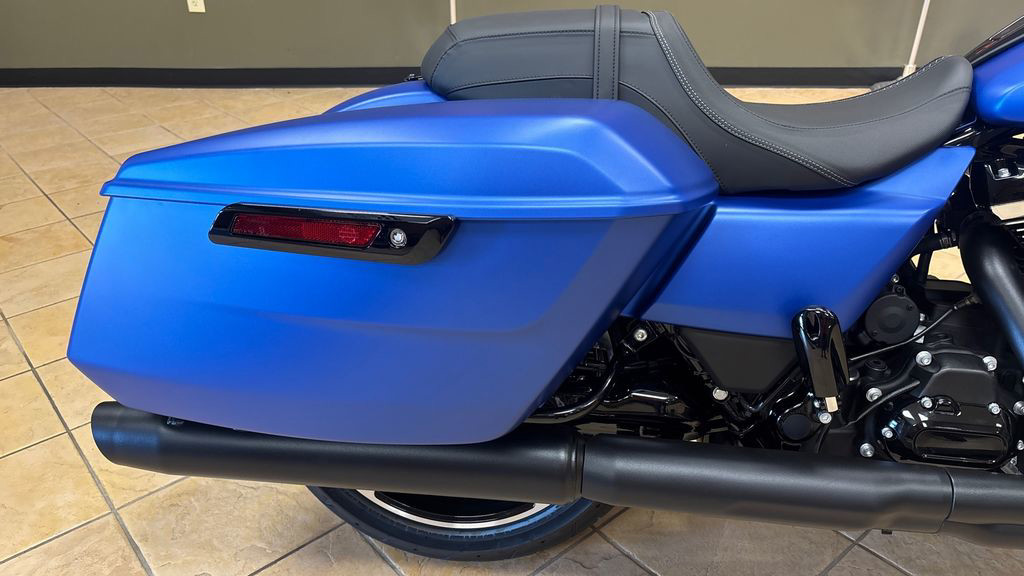 Road Glide®