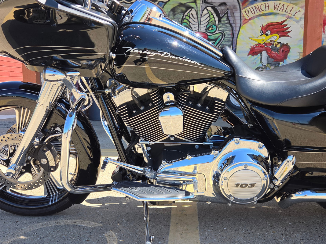 Road Glide® Custom