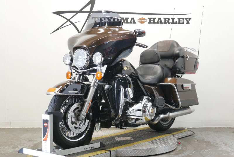 Electra Glide® Ultra® Limited 110th Anniversary