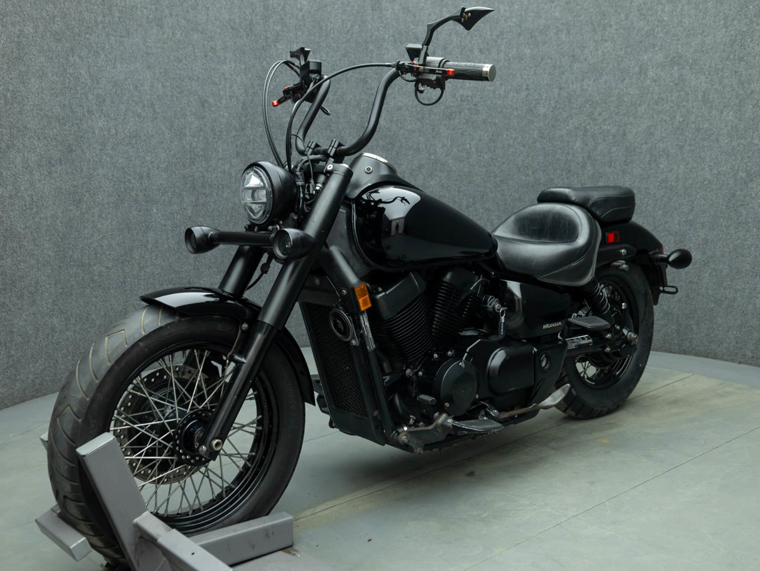 Shadow® 750 Phantom®