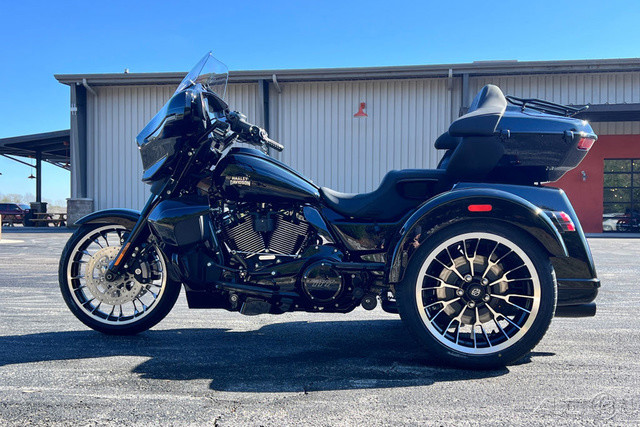 Street Glide® 3 Limited