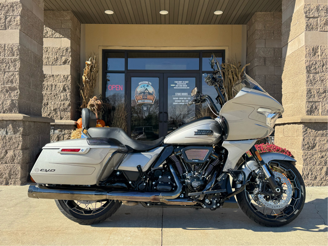 CVO® Road Glide®