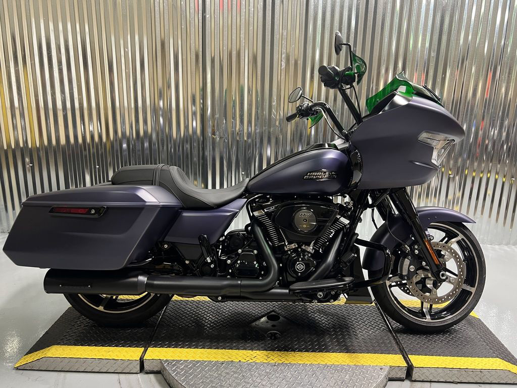 Road Glide®