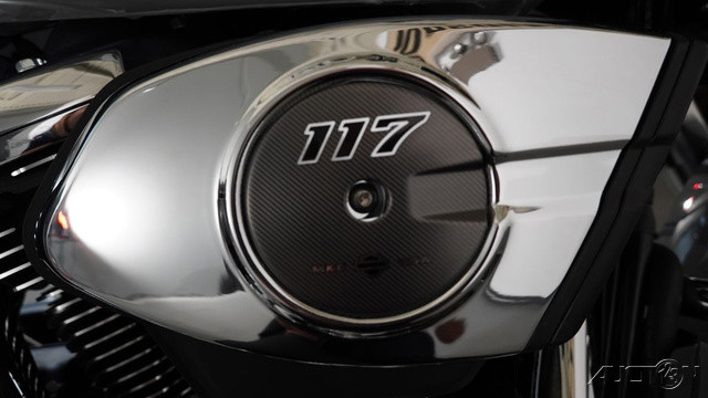 Road Glide®
