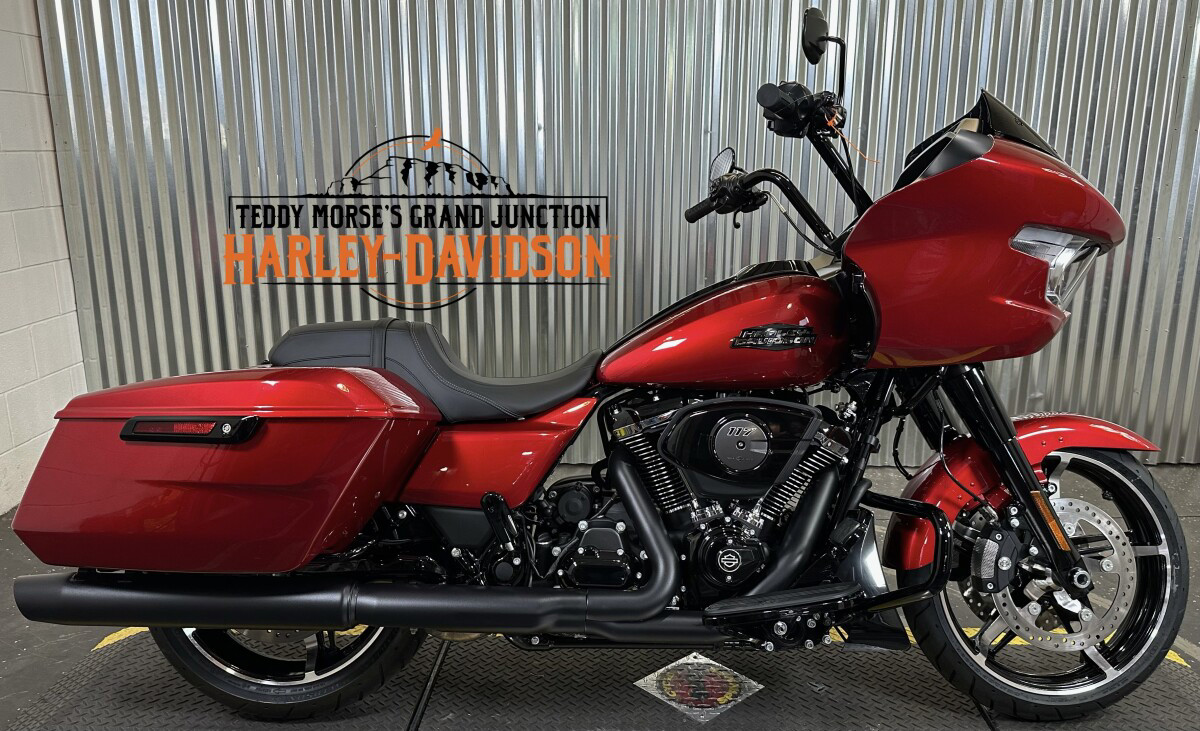Road Glide®