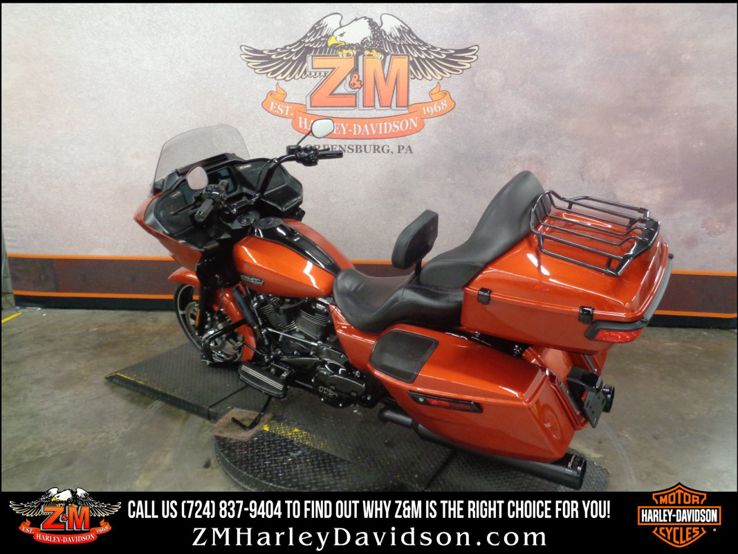 Road Glide®