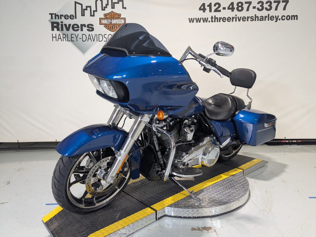 Road Glide®