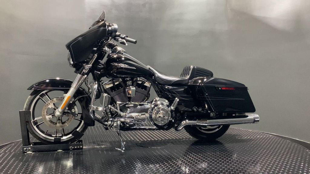 Street Glide® Special