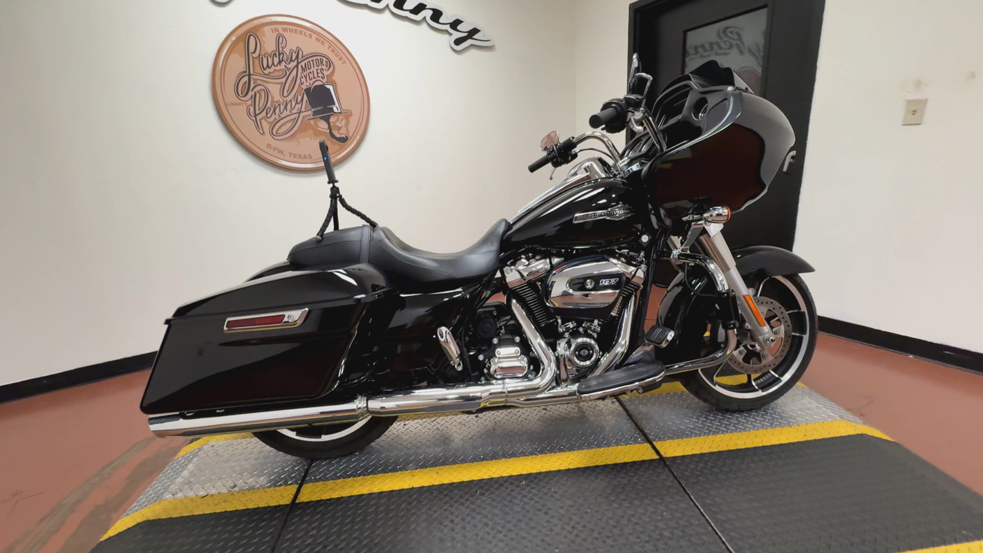 Road Glide®