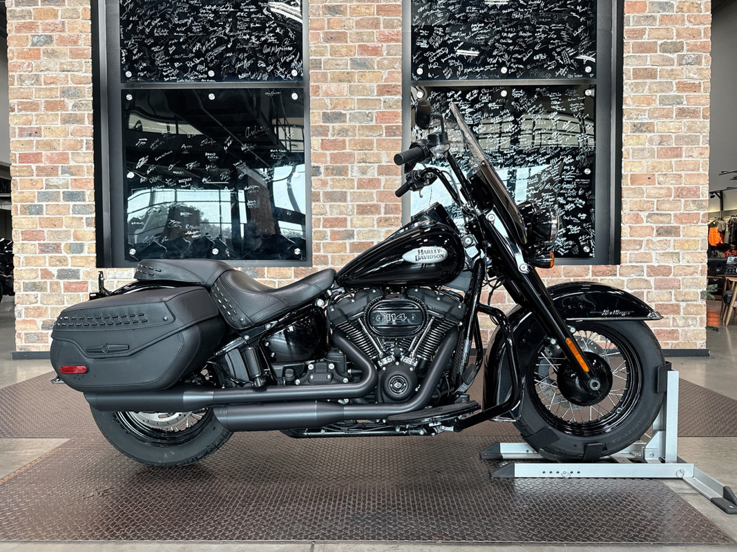 Heritage Classic 114