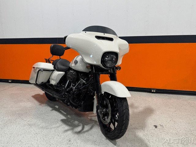 Street Glide® Special