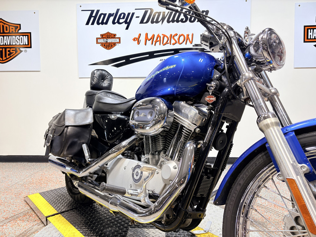 Sportster® 883 Custom