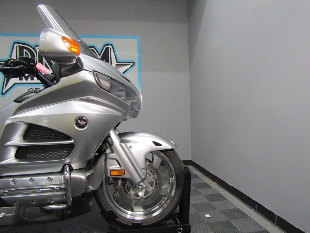 Gold Wing® Airbag