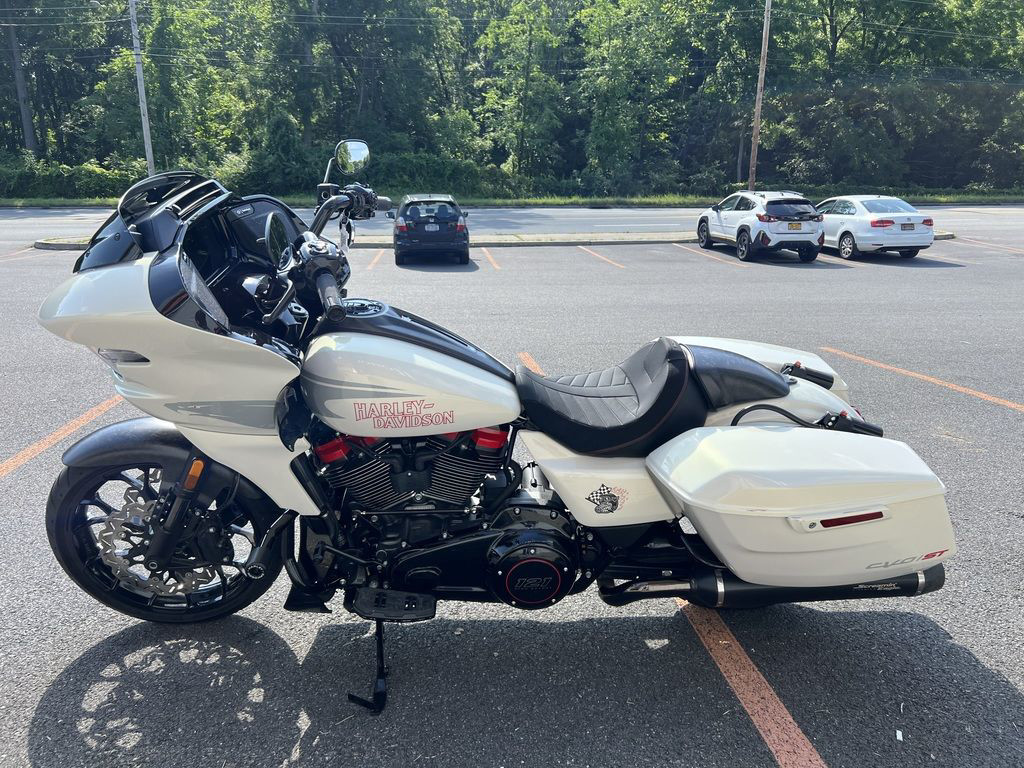 CVO® Road Glide® ST