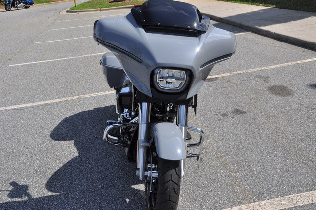 Street Glide®