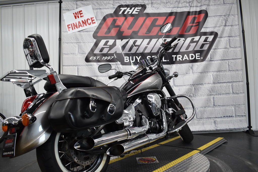 Vulcan® 900 Classic