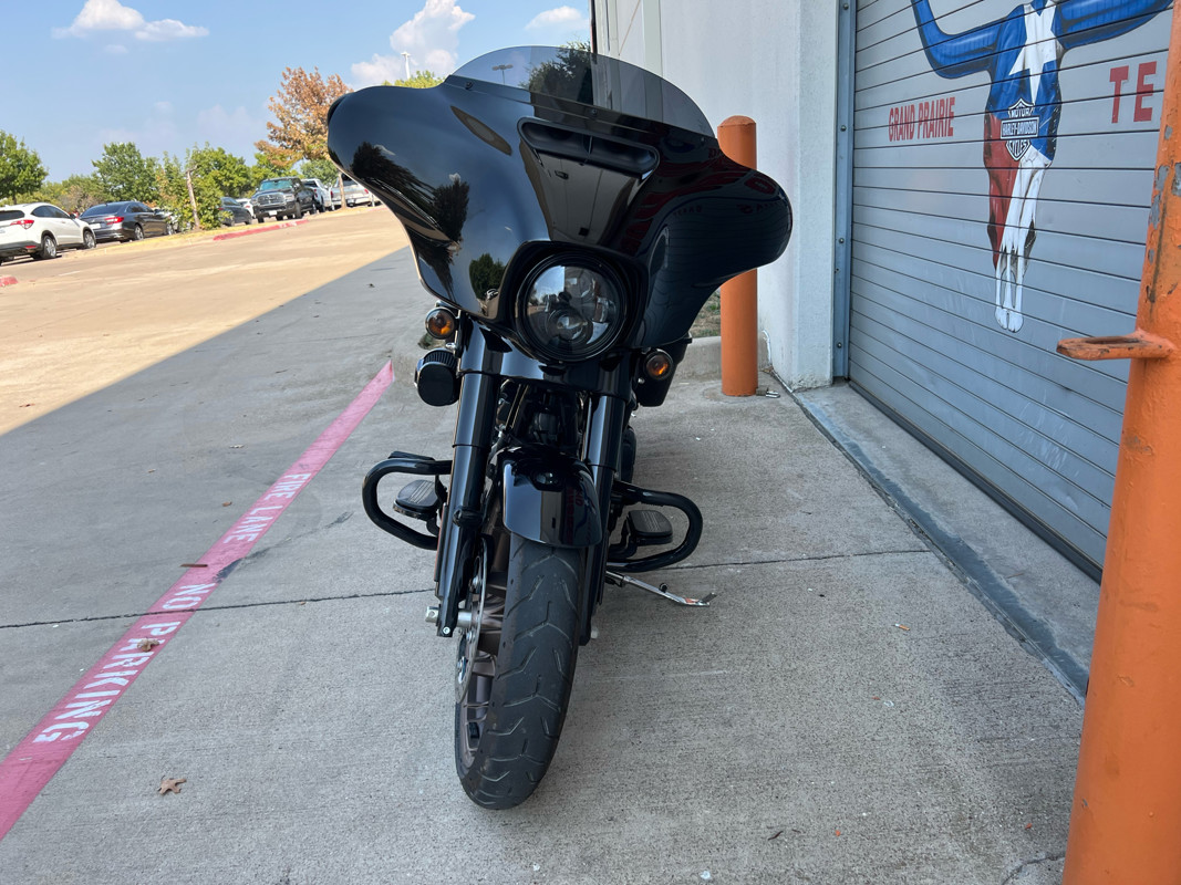 Street Glide® ST