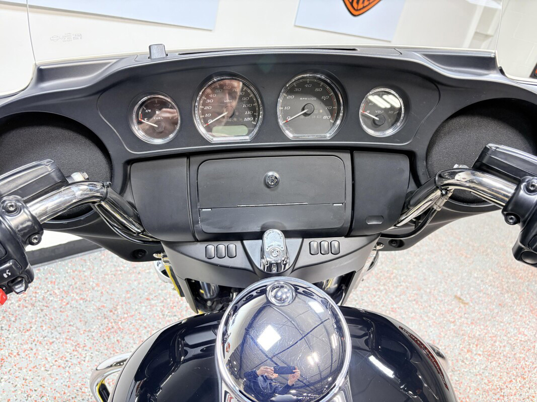 Electra Glide® Police