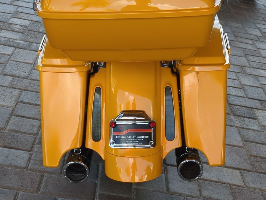 Street Glide®