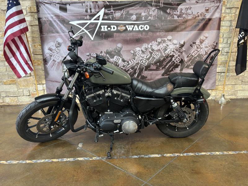 Iron 883®