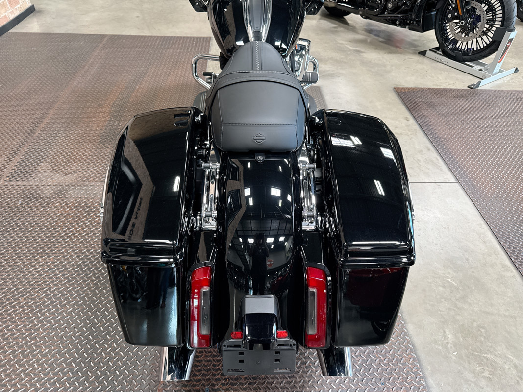 Road Glide®