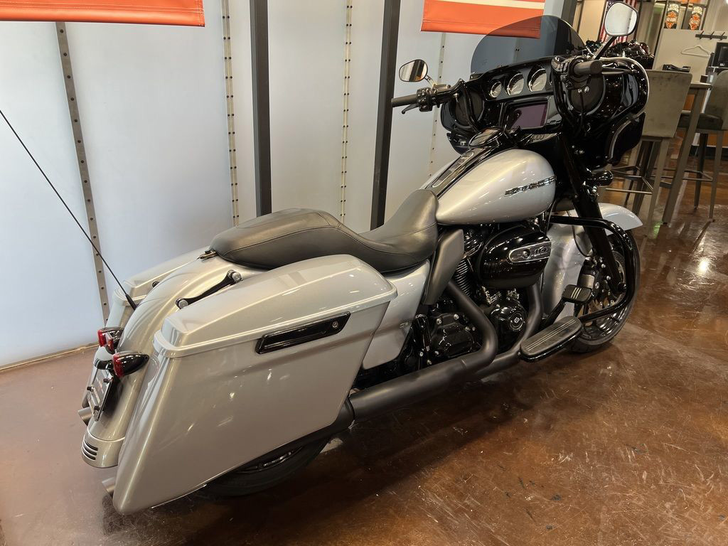 Street Glide® Special