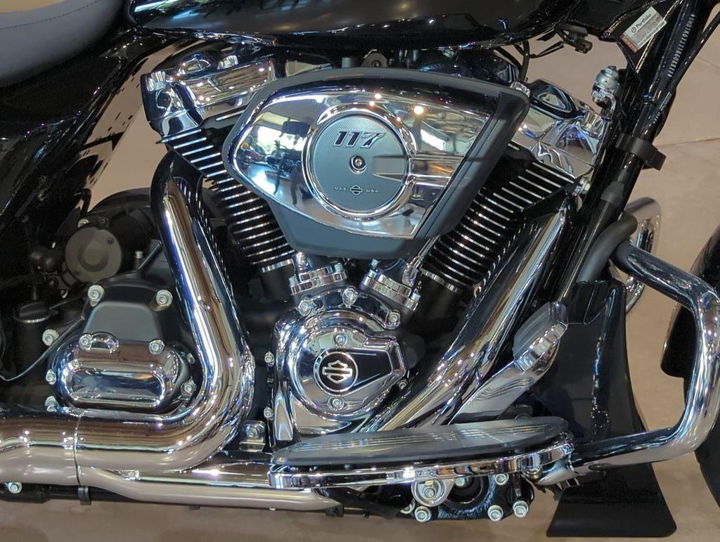 Street Glide®