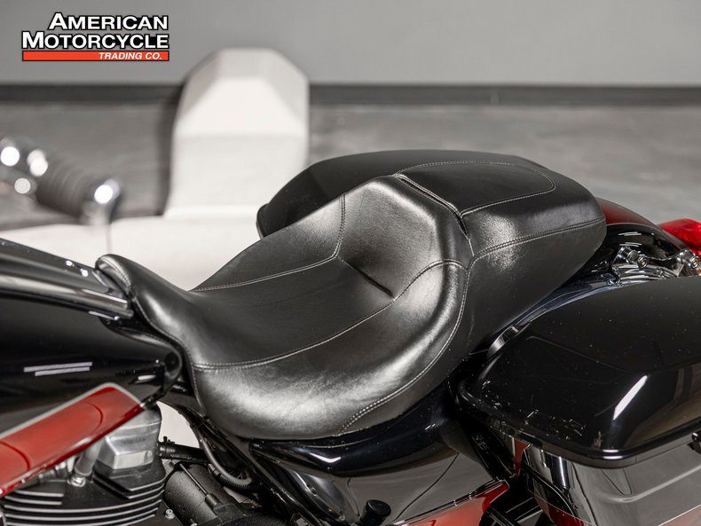 Electra Glide® Standard