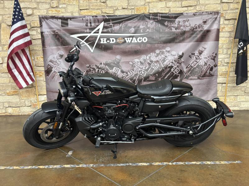 Sportster® S