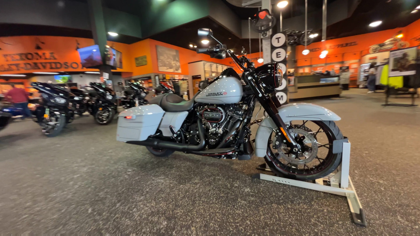 Road King® Special