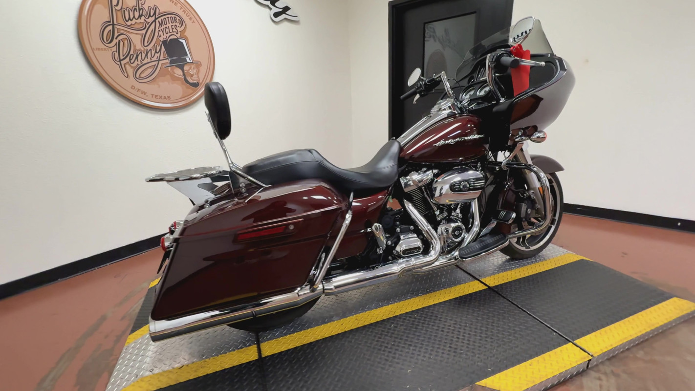Road Glide®