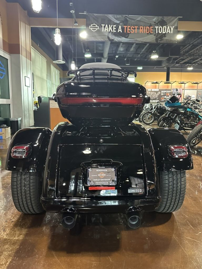 Street Glide® 3 Limited