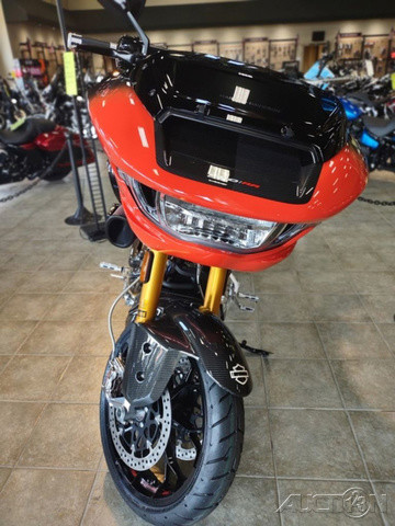 CVO® Road Glide® RR