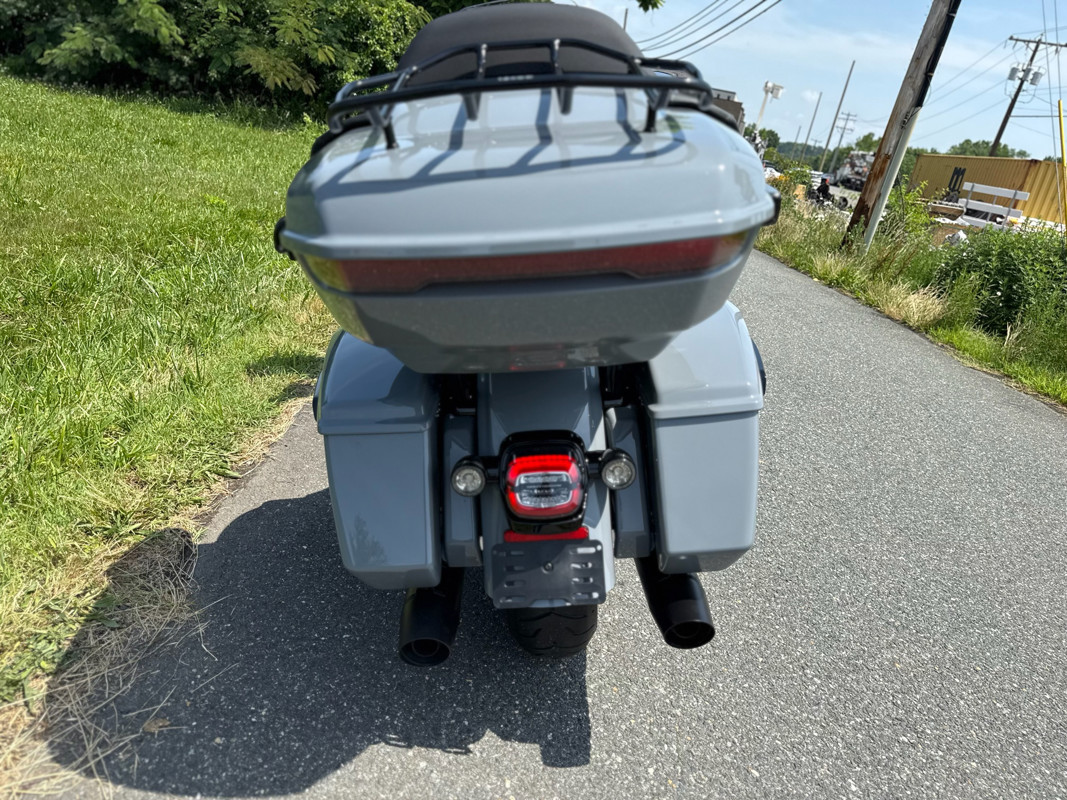 Street Glide® Limited