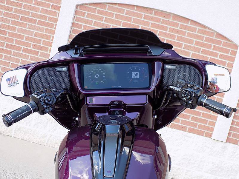 CVO® Street Glide®