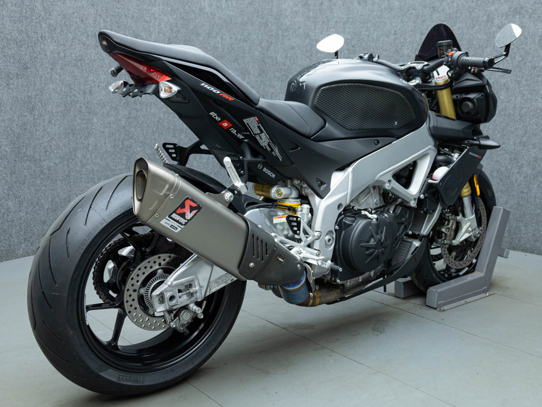 Tuono V4 1100 RR