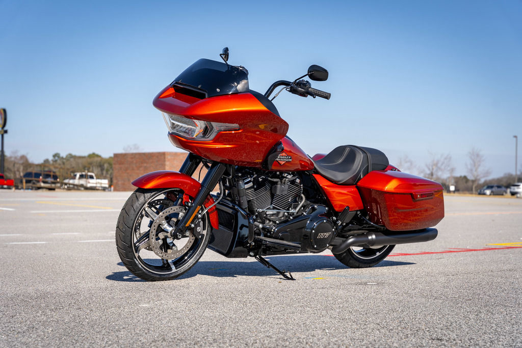 Road Glide®