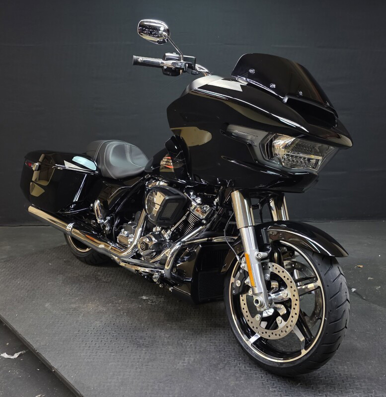 Road Glide®